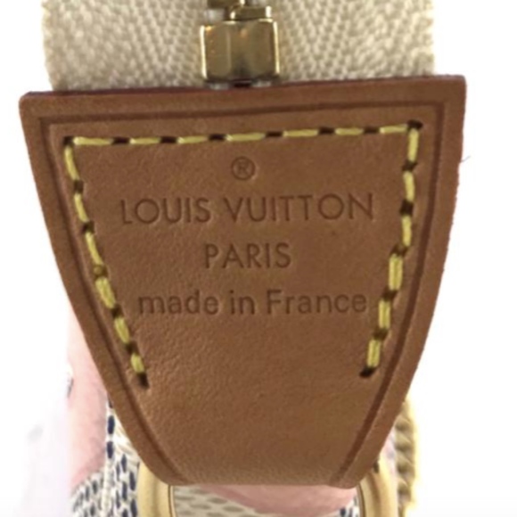 Tahitienne Damier Azur Chain Strap Clutch - Picture 7 of 8